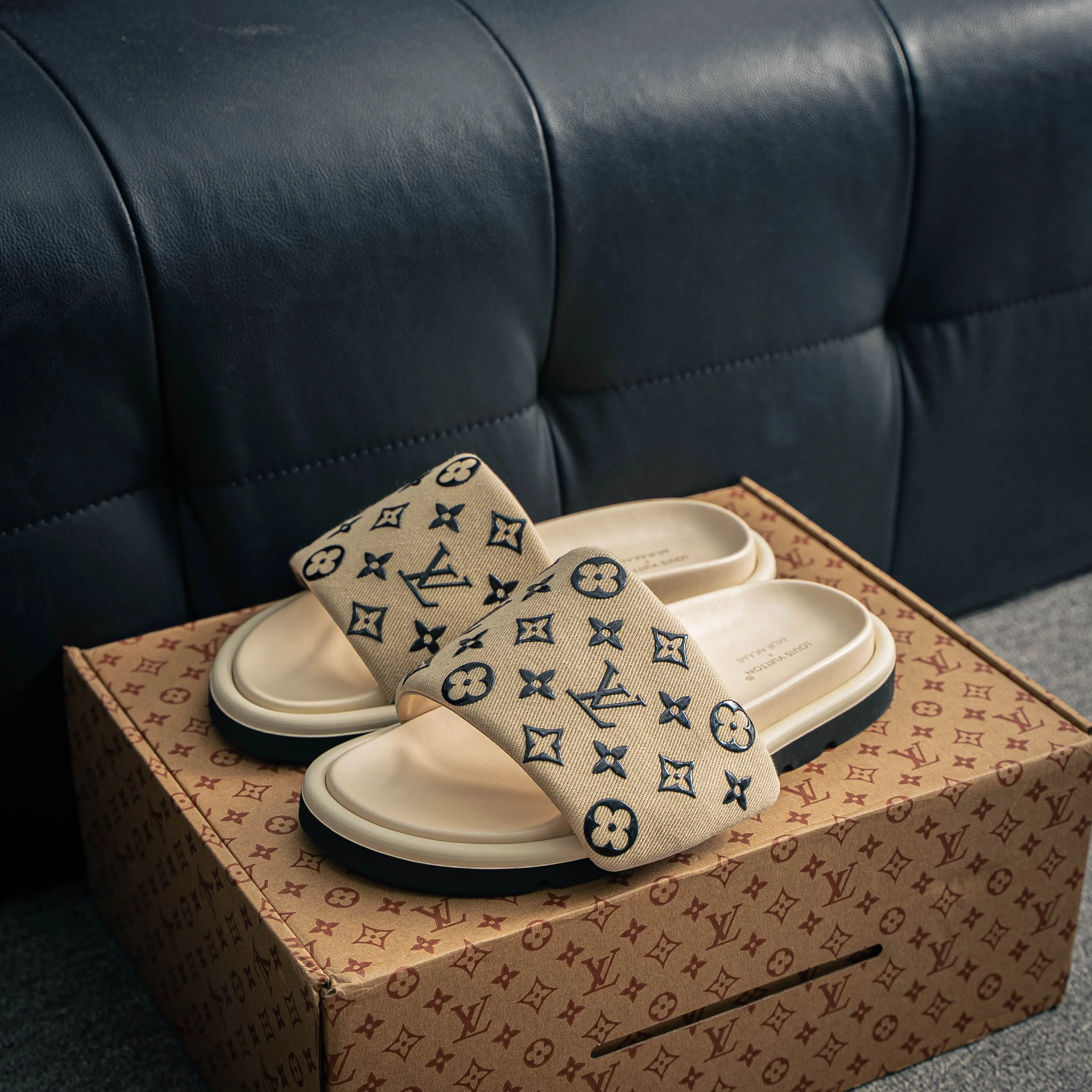 # LOUIS VUITTON ｜ 2026ss /Takashi Murakami x LOUIS VUITTON Sandals 。